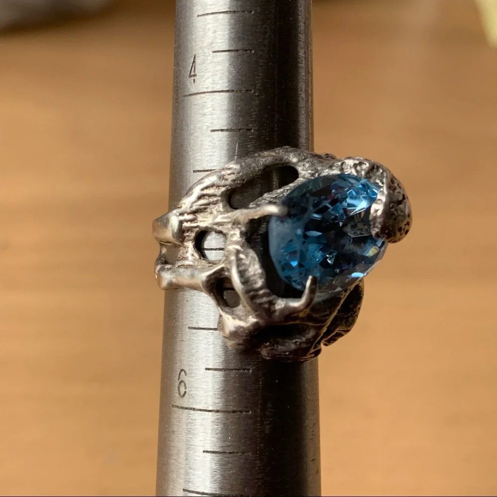 VINTAGE 925 STERLING SILVER BLUE SPINEL RING